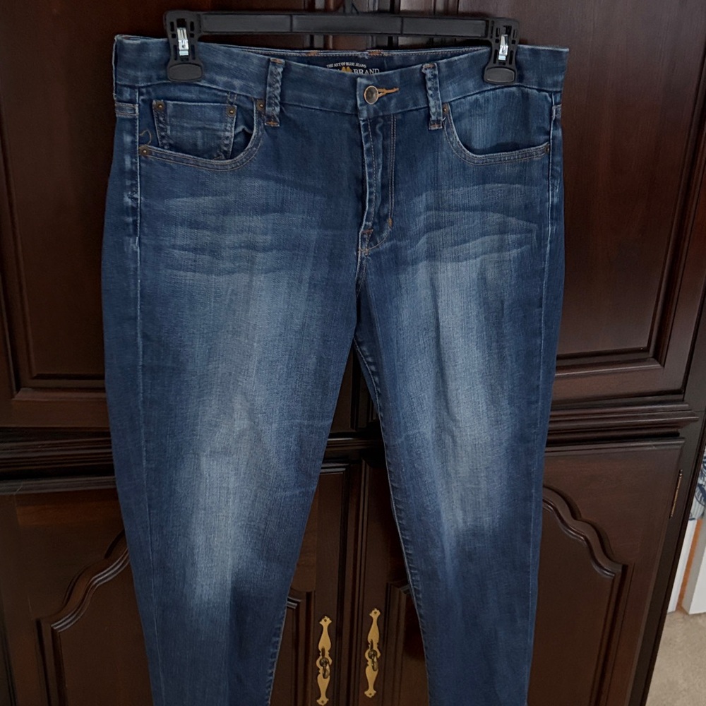 Lucky Brand Mid-Rise Straight Leg Jeans in Dark Indigo Wash